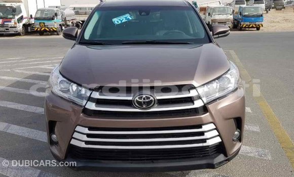Buy Import Toyota Highlander Brown Car in Import - Dubai in Ali Sabieh Region Buy Import Toyota Highlander Brown Car in Import - Dubai in Ali Sabieh Region