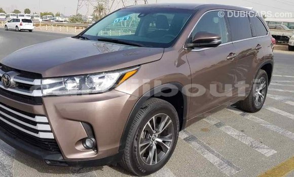 Buy Import Toyota Highlander Brown Car in Import - Dubai in Ali Sabieh Region Buy Import Toyota Highlander Brown Car in Import - Dubai in Ali Sabieh Region