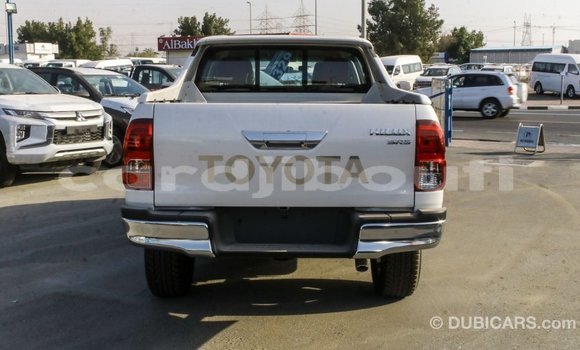 Acheter Import Voiture Toyota Hilux Blanc à Import - Dubai, Ali Sabieh Region Acheter Import Voiture Toyota Hilux Blanc à Import - Dubai, Ali Sabieh Region