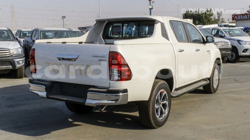 Big with watermark toyota hilux ali sabieh region import dubai 2568