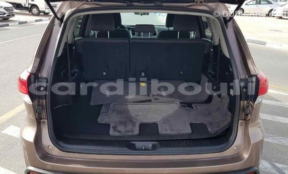 Buy Import Toyota Highlander Brown Car in Import - Dubai in Ali Sabieh Region Buy Import Toyota Highlander Brown Car in Import - Dubai in Ali Sabieh Region