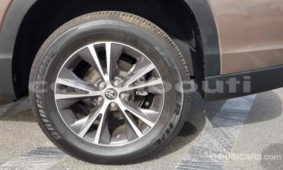 Buy Import Toyota Highlander Brown Car in Import - Dubai in Ali Sabieh Region Buy Import Toyota Highlander Brown Car in Import - Dubai in Ali Sabieh Region
