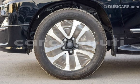 Acheter Import Voiture Toyota Land Cruiser Noir à Import - Dubai, Ali Sabieh Region Acheter Import Voiture Toyota Land Cruiser Noir à Import - Dubai, Ali Sabieh Region
