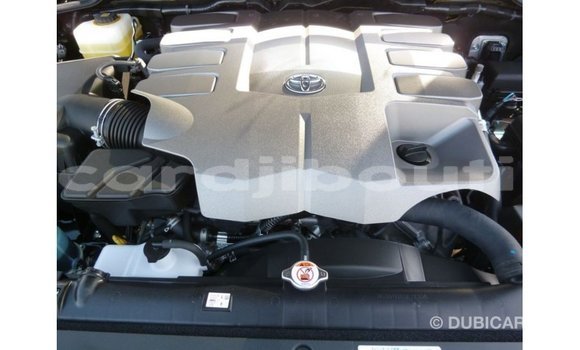 Acheter Import Voiture Toyota Land Cruiser Noir à Import - Dubai, Ali Sabieh Region Acheter Import Voiture Toyota Land Cruiser Noir à Import - Dubai, Ali Sabieh Region