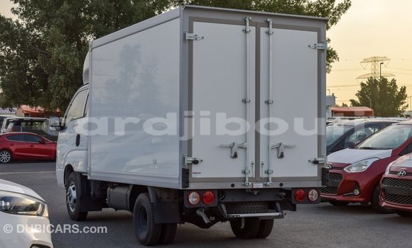 Buy Import Kia K3 White Car in Import - Dubai in Ali Sabieh Region Buy Import Kia K3 White Car in Import - Dubai in Ali Sabieh Region