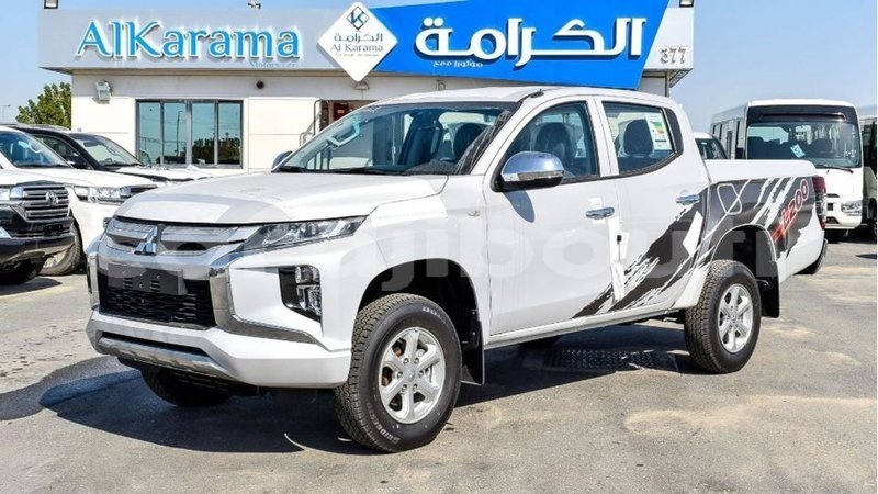 Big with watermark mitsubishi l200 ali sabieh region import dubai 2618