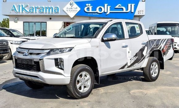 Buy Import Mitsubishi L200 White Car in Import - Dubai in Ali Sabieh Region Buy Import Mitsubishi L200 White Car in Import - Dubai in Ali Sabieh Region
