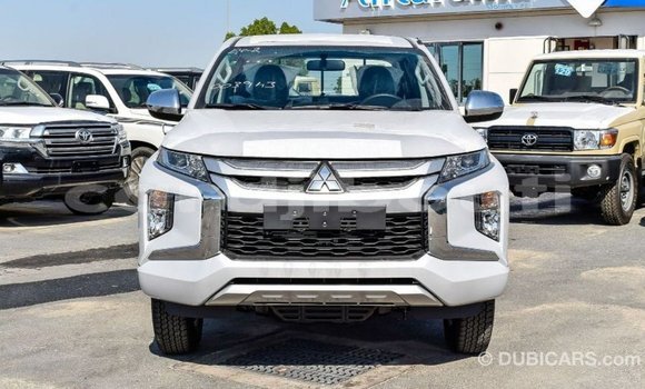 Buy Import Mitsubishi L200 White Car in Import - Dubai in Ali Sabieh Region Buy Import Mitsubishi L200 White Car in Import - Dubai in Ali Sabieh Region