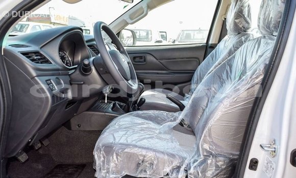 Buy Import Mitsubishi L200 White Car in Import - Dubai in Ali Sabieh Region Buy Import Mitsubishi L200 White Car in Import - Dubai in Ali Sabieh Region