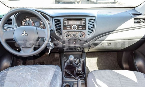 Buy Import Mitsubishi L200 White Car in Import - Dubai in Ali Sabieh Region Buy Import Mitsubishi L200 White Car in Import - Dubai in Ali Sabieh Region