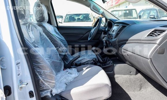 Buy Import Mitsubishi L200 White Car in Import - Dubai in Ali Sabieh Region Buy Import Mitsubishi L200 White Car in Import - Dubai in Ali Sabieh Region