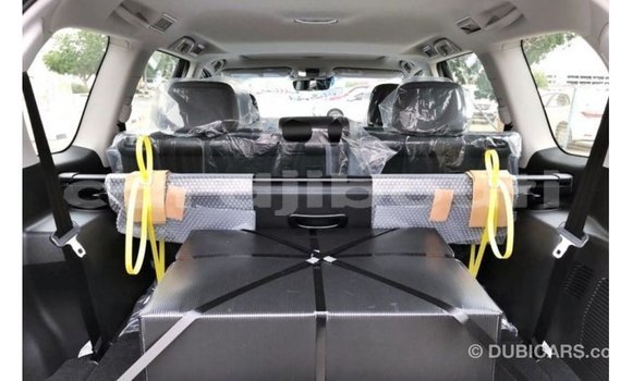 Acheter Import Voiture Toyota Prado Noir à Import - Dubai, Ali Sabieh Region Acheter Import Voiture Toyota Prado Noir à Import - Dubai, Ali Sabieh Region