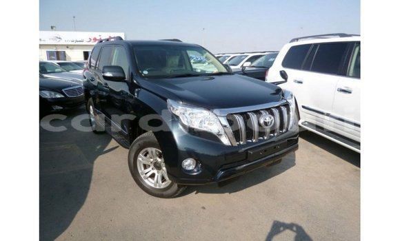 Acheter Import Voiture Toyota Prado Bleu à Import - Dubai, Ali Sabieh Region Acheter Import Voiture Toyota Prado Bleu à Import - Dubai, Ali Sabieh Region