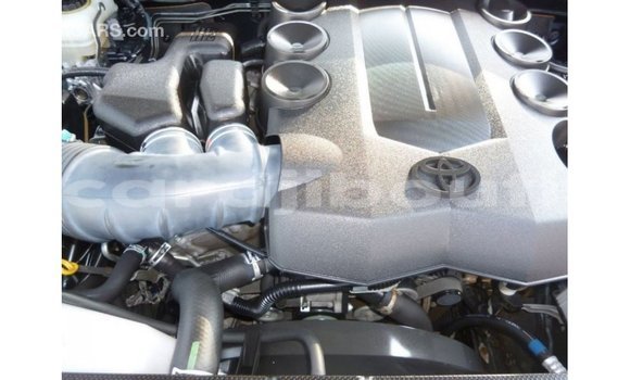 Acheter Import Voiture Toyota Prado Bleu à Import - Dubai, Ali Sabieh Region Acheter Import Voiture Toyota Prado Bleu à Import - Dubai, Ali Sabieh Region