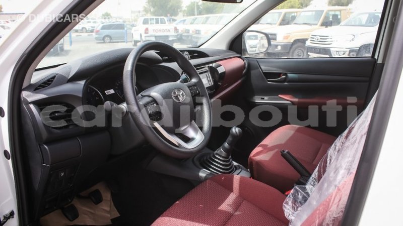 Big with watermark toyota hilux ali sabieh region import dubai 2625