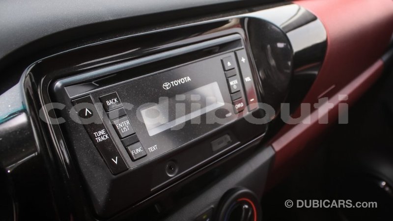 Big with watermark toyota hilux ali sabieh region import dubai 2625