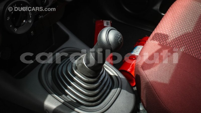 Big with watermark toyota hilux ali sabieh region import dubai 2625