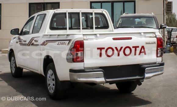 Buy Import Toyota Hilux White Car in Import - Dubai in Ali Sabieh Region Buy Import Toyota Hilux White Car in Import - Dubai in Ali Sabieh Region
