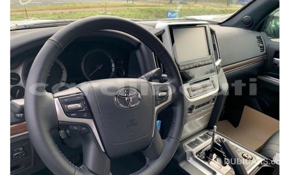 Buy Import Toyota Land Cruiser Black Car in Import - Dubai in Ali Sabieh Region Buy Import Toyota Land Cruiser Black Car in Import - Dubai in Ali Sabieh Region
