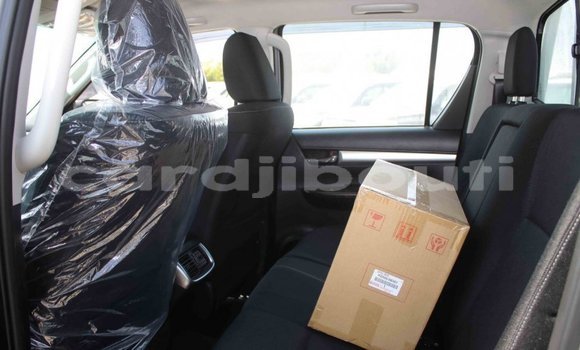 Acheter Import Voiture Toyota Hilux Autre à Import - Dubai, Ali Sabieh Region Acheter Import Voiture Toyota Hilux Autre à Import - Dubai, Ali Sabieh Region