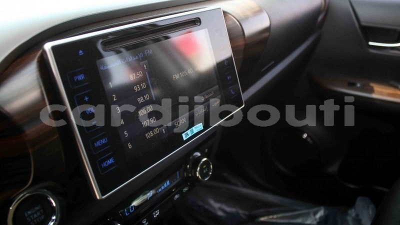 Big with watermark toyota hilux ali sabieh region import dubai 2632