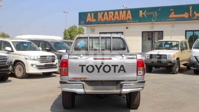 Big with watermark toyota hilux ali sabieh region import dubai 2632