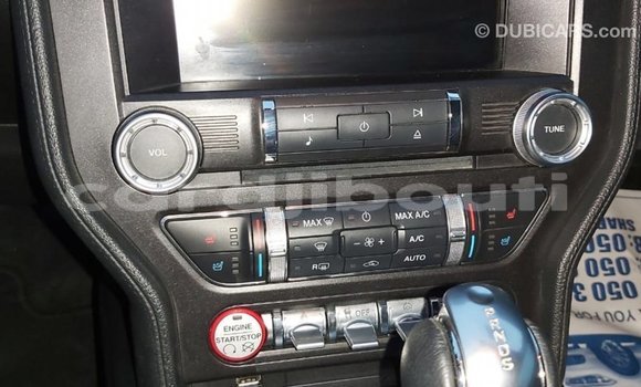 Acheter Import Voiture Ford Mustang Rouge à Import - Dubai, Ali Sabieh Region Acheter Import Voiture Ford Mustang Rouge à Import - Dubai, Ali Sabieh Region