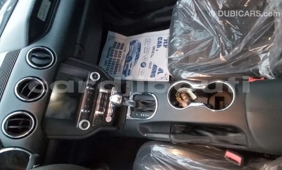 Acheter Import Voiture Ford Mustang Rouge à Import - Dubai, Ali Sabieh Region Acheter Import Voiture Ford Mustang Rouge à Import - Dubai, Ali Sabieh Region