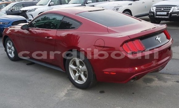 Acheter Import Voiture Ford Mustang Rouge à Import - Dubai, Ali Sabieh Region Acheter Import Voiture Ford Mustang Rouge à Import - Dubai, Ali Sabieh Region