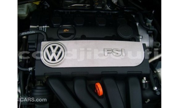 Acheter Import Voiture Volkswagen Touran Autre à Import - Dubai, Ali Sabieh Region Acheter Import Voiture Volkswagen Touran Autre à Import - Dubai, Ali Sabieh Region