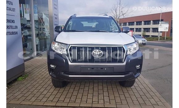 Buy Import Toyota Prado Other Car in Import - Dubai in Ali Sabieh Region Buy Import Toyota Prado Other Car in Import - Dubai in Ali Sabieh Region