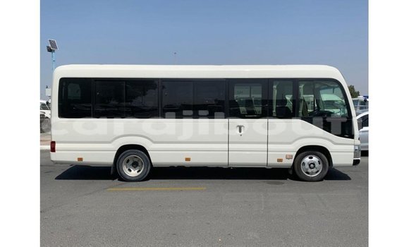 Medium with watermark toyota coaster ali sabieh region import dubai 2643