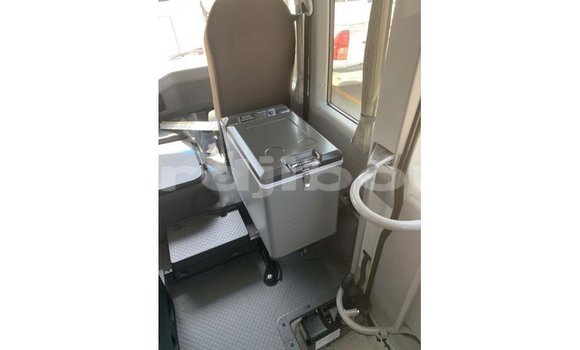 Buy Import Toyota Coaster White Car in Import - Dubai in Ali Sabieh Region Buy Import Toyota Coaster White Car in Import - Dubai in Ali Sabieh Region