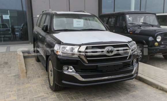 Acheter Import Voiture Toyota Land Cruiser Noir à Import - Dubai, Ali Sabieh Region Acheter Import Voiture Toyota Land Cruiser Noir à Import - Dubai, Ali Sabieh Region