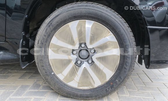 Acheter Import Voiture Toyota Land Cruiser Noir à Import - Dubai, Ali Sabieh Region Acheter Import Voiture Toyota Land Cruiser Noir à Import - Dubai, Ali Sabieh Region