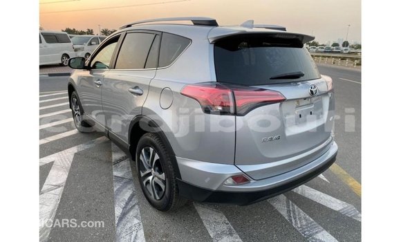 Buy Import Toyota 4Runner Other Car in Import - Dubai in Ali Sabieh Region Buy Import Toyota 4Runner Other Car in Import - Dubai in Ali Sabieh Region