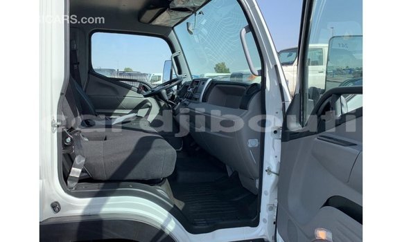 Buy Import Mitsubishi i White Car in Import - Dubai in Ali Sabieh Region Buy Import Mitsubishi i White Car in Import - Dubai in Ali Sabieh Region