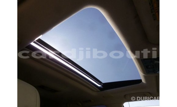 Acheter Import Voiture Toyota Land Cruiser Noir à Import - Dubai, Ali Sabieh Region Acheter Import Voiture Toyota Land Cruiser Noir à Import - Dubai, Ali Sabieh Region