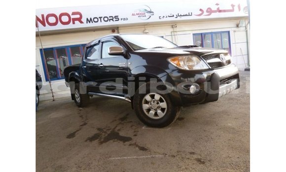 Acheter Import Voiture Toyota Hilux Noir à Import - Dubai, Ali Sabieh Region Acheter Import Voiture Toyota Hilux Noir à Import - Dubai, Ali Sabieh Region