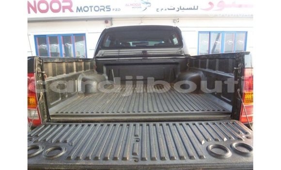 Acheter Import Voiture Toyota Hilux Noir à Import - Dubai, Ali Sabieh Region Acheter Import Voiture Toyota Hilux Noir à Import - Dubai, Ali Sabieh Region