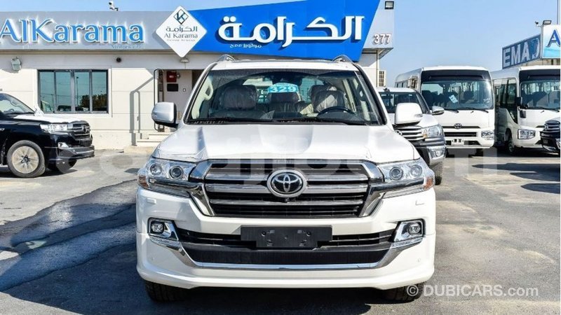 Big with watermark toyota land cruiser ali sabieh region import dubai 2673