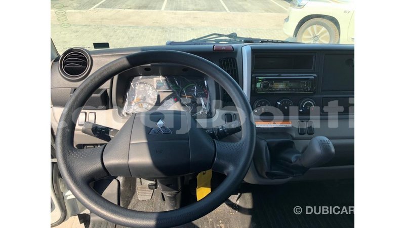 Big with watermark mitsubishi carisma ali sabieh region import dubai 2674