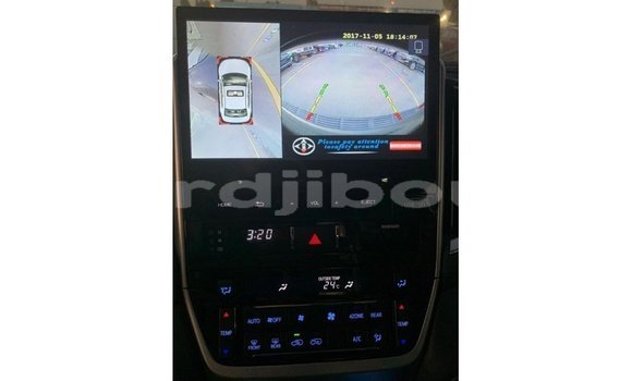 Acheter Import Voiture Toyota Land Cruiser Noir à Import - Dubai, Ali Sabieh Region Acheter Import Voiture Toyota Land Cruiser Noir à Import - Dubai, Ali Sabieh Region