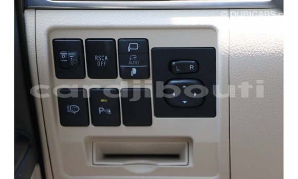 Buy Import Toyota Land Cruiser White Car in Import - Dubai in Ali Sabieh Region Buy Import Toyota Land Cruiser White Car in Import - Dubai in Ali Sabieh Region