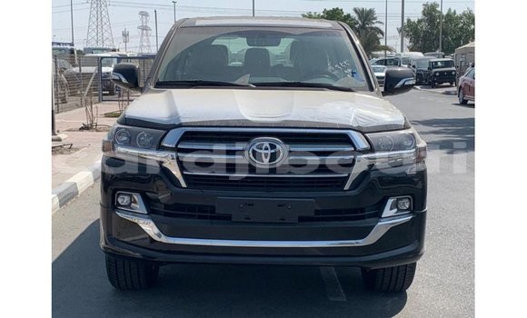 Acheter Import Voiture Toyota Land Cruiser Noir à Import - Dubai, Ali Sabieh Region Acheter Import Voiture Toyota Land Cruiser Noir à Import - Dubai, Ali Sabieh Region
