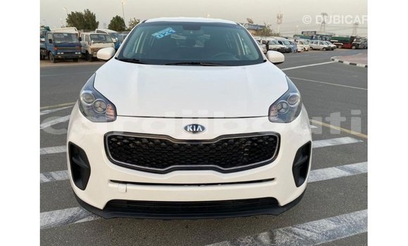 Buy Import Kia Sportage White Car in Import - Dubai in Ali Sabieh Region Buy Import Kia Sportage White Car in Import - Dubai in Ali Sabieh Region