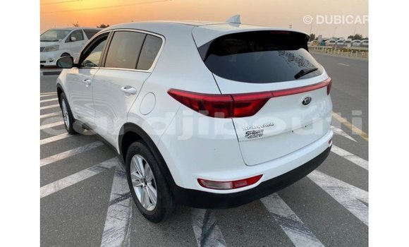 Buy Import Kia Sportage White Car in Import - Dubai in Ali Sabieh Region Buy Import Kia Sportage White Car in Import - Dubai in Ali Sabieh Region