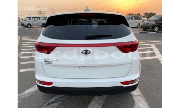Buy Import Kia Sportage White Car in Import - Dubai in Ali Sabieh Region Buy Import Kia Sportage White Car in Import - Dubai in Ali Sabieh Region