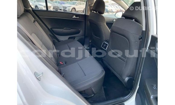 Buy Import Kia Sportage White Car in Import - Dubai in Ali Sabieh Region Buy Import Kia Sportage White Car in Import - Dubai in Ali Sabieh Region