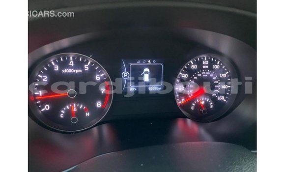 Buy Import Kia Sportage White Car in Import - Dubai in Ali Sabieh Region Buy Import Kia Sportage White Car in Import - Dubai in Ali Sabieh Region